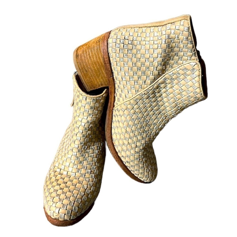 KELSI DAGGER Brooking Basket Leather Booties, fits 7.5